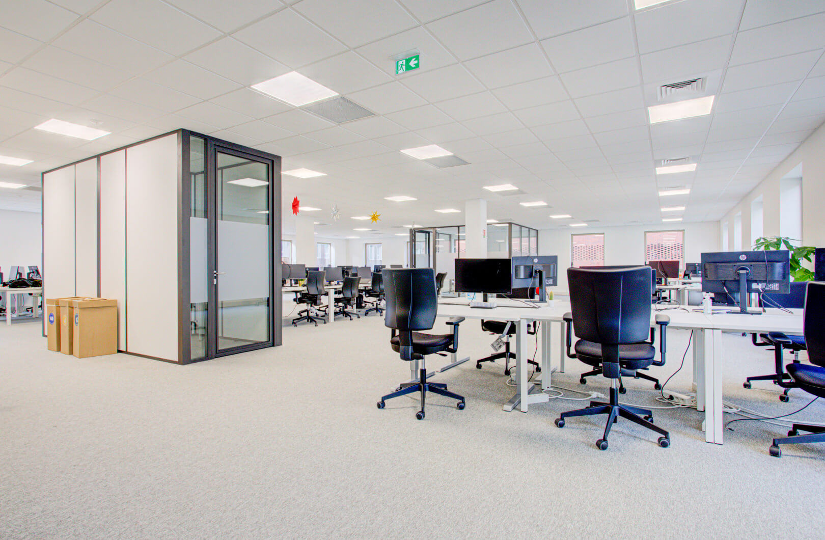 Hiptown location bureau Lille Euratech Hashtag BAT C - 59000 - Bureaux, open space