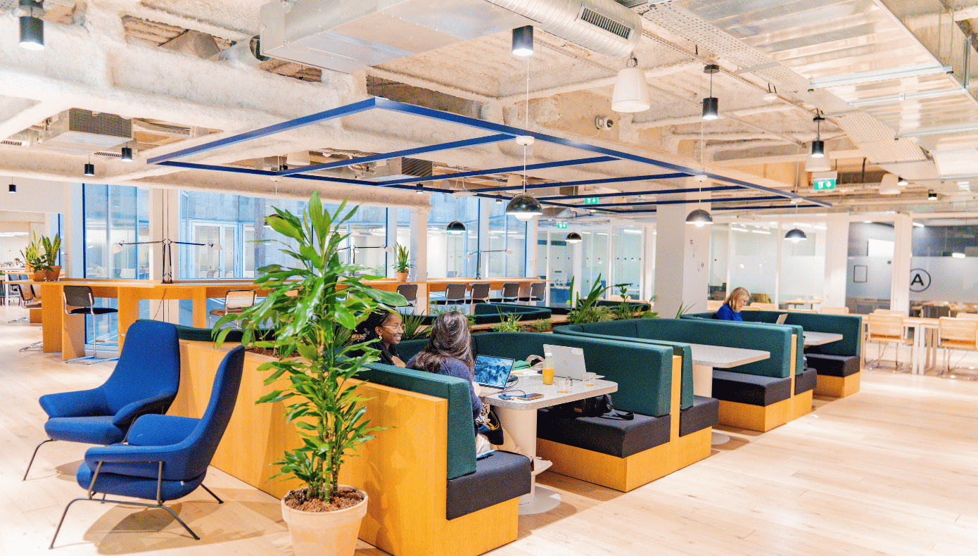 Coworking lounge at Hiptown Porte Maillot