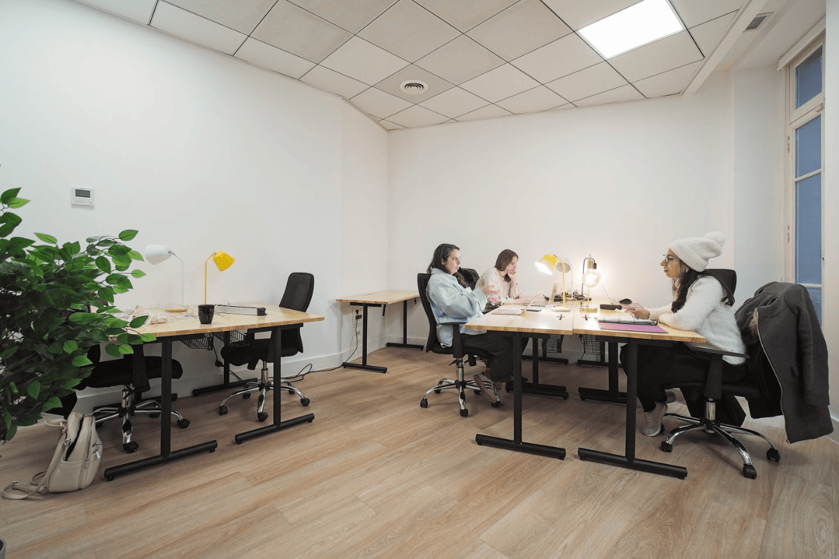 Private office with coworkers - Hiptown Marseille center, Vieux-Port district