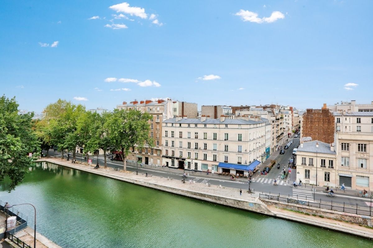 Canal Saint-Martin à Paris Est, quartier des bureaux flexibles Hiptown